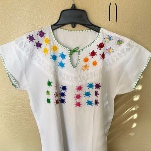 Traditional Handmade Embroidery Blouse (Yucatán Style)